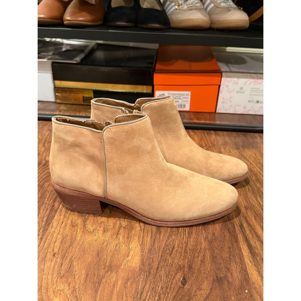 Sam Edelman Petty Tan Suede Ankle Boots Low Stacked Heel Almond Toe Booties 8